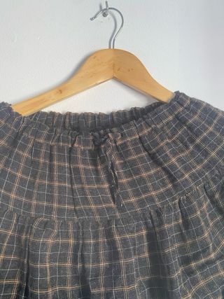 Falda Zara cuadros marrón y negro