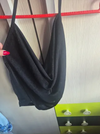 Top Halter Brillo SHEIN Negro