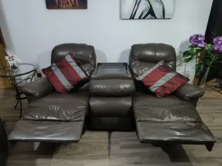 Sofá relax de piel marrón