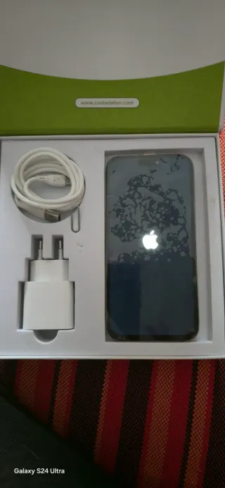 iPhone 14 Pro Max 128GB Dorado + Cargador