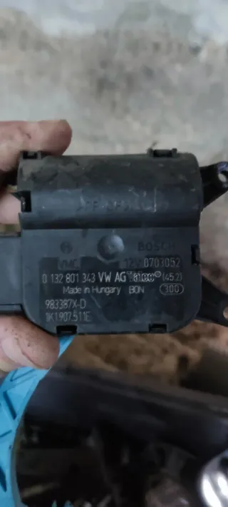 Motores trampilla calefacción VW Golf V