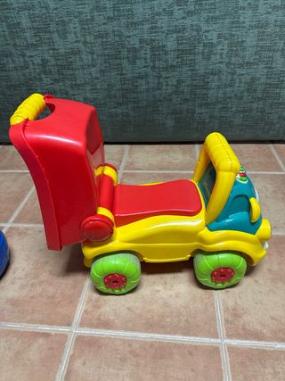 Camión correpasillos bebé