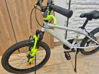 Bicicleta Rockrider ST500 6-10 años