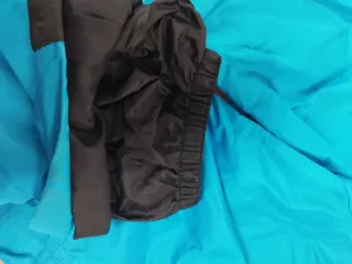 Pantalón de nieve infantil negro, azul