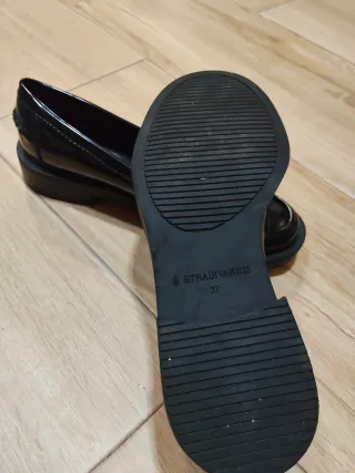 Mocasines negros charol chica