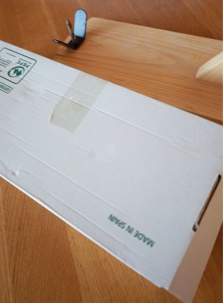 Jamonero madera natural soporte metal negro