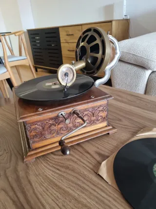 Gramófono NIRONA Antiguo 1925