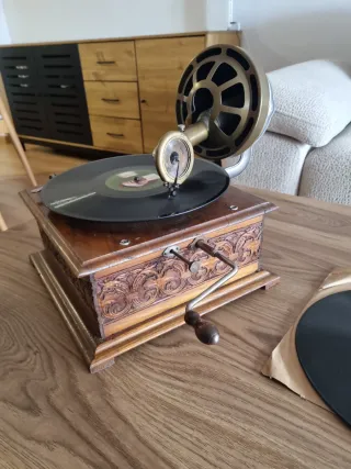 Gramófono NIRONA Antiguo 1925