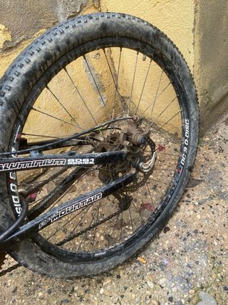 Bicicleta Montagna Doppia Sospensione MTB