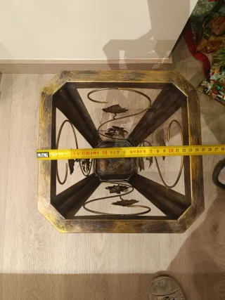 Paragüero de forja con diseño floral