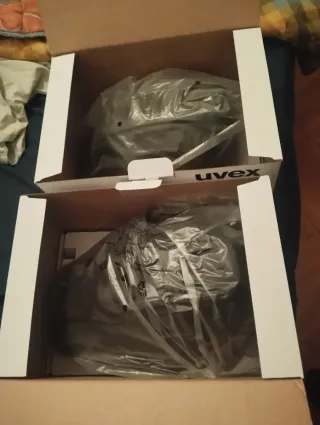 2 Caschi Uvex Quattro CC MIPS Nero