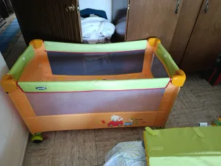 Cuna de viaje Jane con colchón