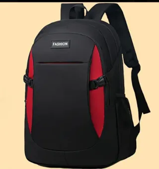 Mochila Negra y Roja