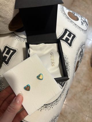 Pendientes Guess Corazón Oro y Turquesa