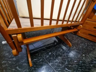 Cuna Balancín de Madera Maciza + Colchón y Vestido