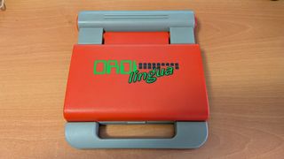 Ordenador infantil Ordilingua años 90