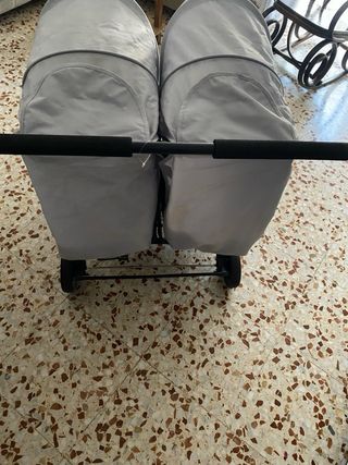 Carrito gemelar ligero Asalvo Baby