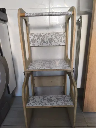 Torre de aprendizaje infantil Montessori