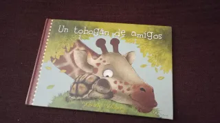 Un tobogán de amigos