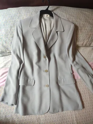 Chaqueta Zara Talla 42