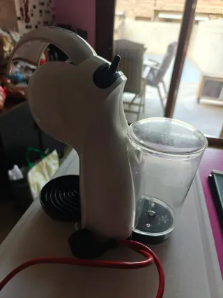 Cafetera Dolce Gusto Blanca