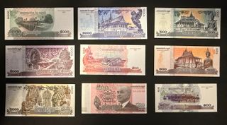 Lote 15 Billetes de Camboya