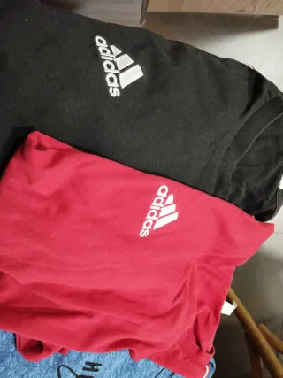 Lote 3 Camisetas Adidas y Hollister Talla M