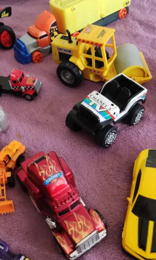 Lote de juguetes varios