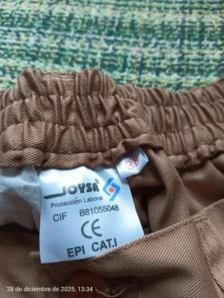 Pantalón de trabajo cargo beige