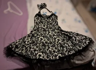 Vestido pin up flores blanco y negro