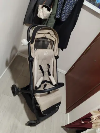 Silla de paseo Jané color beige