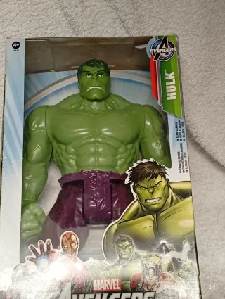 Muñeco Hulk Marvel Avengers Titan Hero Series