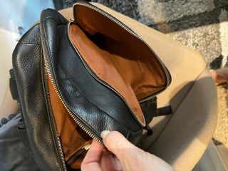 Mochila de cuero negra