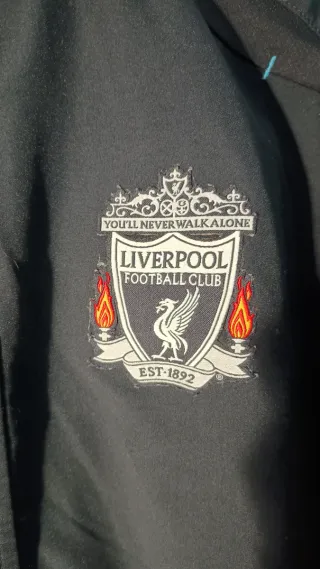 Chaqueta Liverpool Football Club.