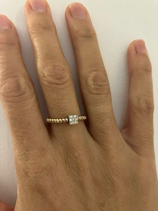 Anillo Oro 18k con Diamantes Cuadrado