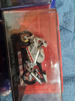 Motos miniatura Escala 1/24 (4 unidades)