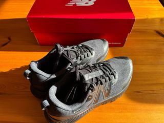New Balance Nitrel V5 Gore-tex 42 negro