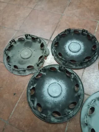 Tapacubos SEAT llanta 13