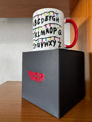 Taza Stranger Things Personalizada