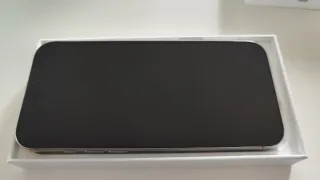 iPhone 16 Pro Max 256GB Titanio natural