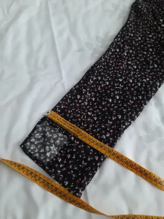 Blusa Noon. T.S. estampada manga acampanada