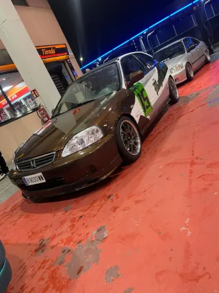 Honda Civic 2000