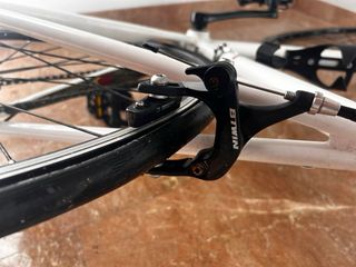 Bicicleta Carretera B'TWIN Triban Bianca