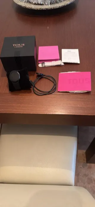 Smartwatch Samsung Galaxy 5 Tous negro, un año