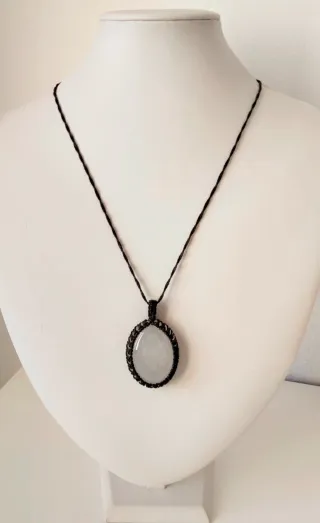 Collana con quarzo ialino, vera potenza naturale