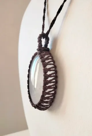 Collana con quarzo ialino, vera potenza naturale