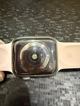 Apple Watch Series 4 Rosa/Plata
