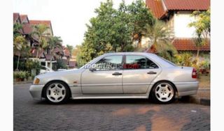 LLANTAS MERCEDES CARLSSON 18” DOBLE MEDIDA