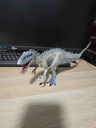 Figura Dinosaurio Indominus Rex