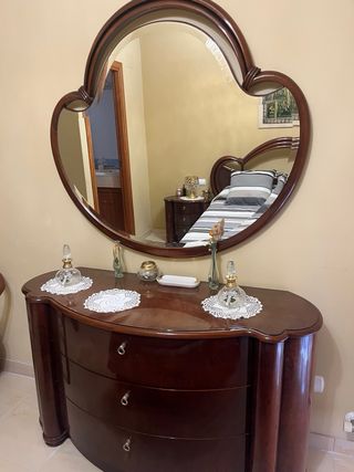 Dormitorio completo madera oscura